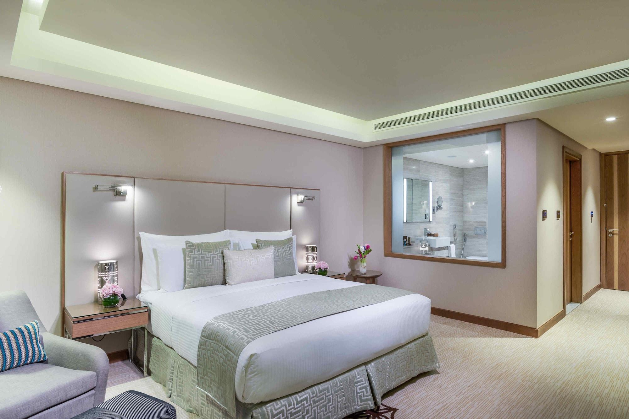 Grand Millennium Muscat Hotel Exterior foto Deluxe Room